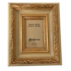 Galleria Solid Wood 4x6 Photo Frame With Ornate Gold Design Textured Finish